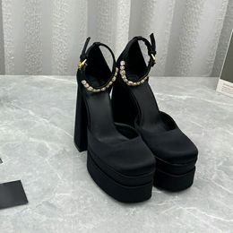 Brand Casual Shoes Designer Design Women Sandal Platform Plataforma dupla Rhinestones Sapatos de salto alto Sexy Tamanho 35-42