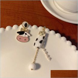 Stud Stud Korean Contracted Cow Earrings For Women Cute Animal Love Heart Asymmetric Earring Sweet Temperament Party Jewelr Mjfashion Dhfeb