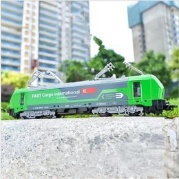 Diecast Model car 1 32 alloy single-section tram model pull-back train simulation of Colourful lights can open children's toys 220930