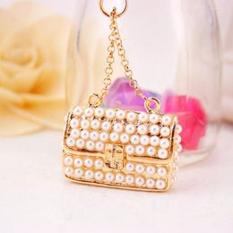 Keychains Fashionable Square Pearl Bag Keychain Chain Memorial Gift Inlaid Rhinestone Car Pendant