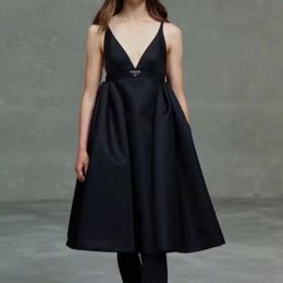 Women Designer Dress High Quality Fashion Short Sleeve Skirt 8 Different Models Re Nylon Material Siamese Dresses00O9 9MAF8