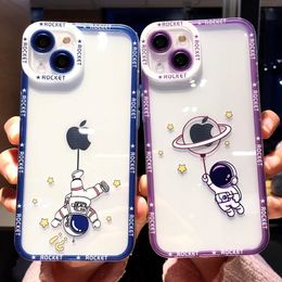 Luxury Designer Soft Transparent Astronaut Phone Cases For iphone 15 11 12 13 14 Pro Max XS X XR 7 8 Plus Shockproof Bumper Silicone Cases Cover