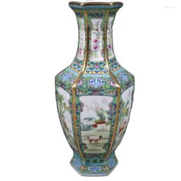 Vases Enamel Ceramic Vase Painting In Qianlong Year Mark Golden Zodiac Hexagonal Antique Porcelain Collection Room Home Decor