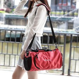 Duffel Bags Women's Fashion Red Travel Bag Large Capacity Waterproof Nylon Sport Luggage Organiser Duffle