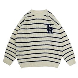 Men's Sweaters Harajuku Letter Embroidery Striped Round Neck Knitted Sweater Pullover Korean High Street Casual Oversize Couple 220930