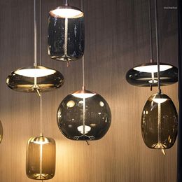 Pendant Lamps Europe Vintage Led Chandeliers Ceiling Deco Maison Decorative Items For Home Luxury Designer Dining Room Bulb Lamp
