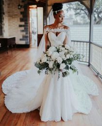 African Mermaid Wedding With Cape Sweetheart Full Lace Applique Crystal Beads Bride Dresses Chapel Train Bridal Gowns Plus Size