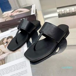 Designer Sandal Women Flat Flip Flops Beach Slippers Real Leather Slidessquare Head Summer Vintage Candy Colours Sandals