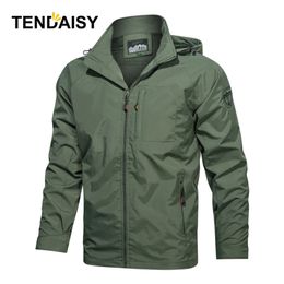 Men Jacket Waterproof Coats Breathable Camping Hiking Outdoor Sports Climbing Trekking Windbreaker Travel Spring Autumn 220811