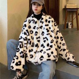 Pop Printting Winter Fur Coats Women Nice Turn Down Collar Zipper Up Furry Jackets Woman Fluffy Cosy Loose Outfits Female T220810