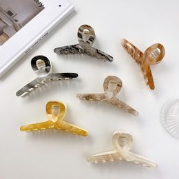 Wholesale Korean Trendy 10.5cm Water Ripple Geometric Hollow Hair Clip Claw For Temperament Girl Large Acrylic Shark Clip