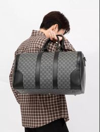Luxury canvas large capacity women men travel bags pu leather famous classical men shoulder designer duffel bags carry on luggage Handbag