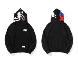 Designer Mens women hoodie popular shark pattern Sportwear Camouflage zip up hoodies high quality Jacket size M-XXXL1
