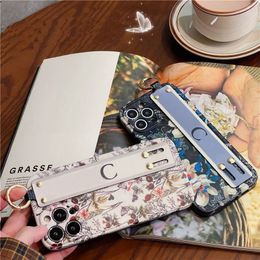 Cell Phone Cases Cases Luxury Phone Case For Iphone Xs Xr Xsmax Phonecase With Wrist Strap Bracket And Print propromax12pro12promax 13 13pro13promax 1R8Z