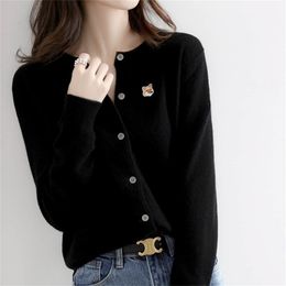 Womens Maison Embroidery Appliqued Wool Cardigan Lady Slim Fit ONeck Clothing Coat Street Harajuku Fashion Sweaters W220817
