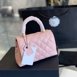 22A Fransa Kadın Omuz Çantaları Klasik Mini CO Tapı Havyar Deri Buzağı Döşeme Totes Altın Metal Donanım Matelasse Zinciri Çok Pochette Açık Sakoche El Çantası 20cm