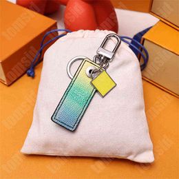 bai cheng Luxurys Keychain Couple Key Chain Key Ring Holder Brand Designers Key Chains Stainless Steel Fashion Men Women Car Bag Keychains Keyrings