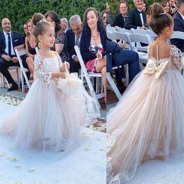 Auf Lager Schöne Spitze Blumenmädchenkleider Ballkleider Kinder Erstkommunion Kleid Prinzessin Hochzeit Festzug Volle Ärmel Kleid 220311