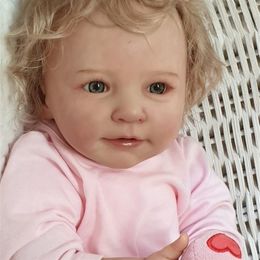 55 cm de pele 3d-painta silicone renascido lisa menina boneca boneca brinquedo realista 22 polegadas como o real bebe princesa Toddler Alive Dress Up 22031260f