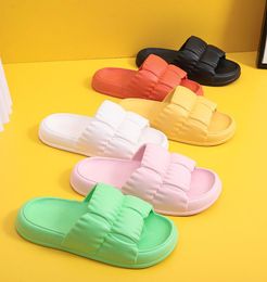 Women's Soft Sole Slippers Summer Beach Thick Platform Slipper Sandals Women Korean EVA Slippers for Home Flip Flops Woman
