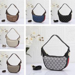 Designer Classic Moon Bag Womens Saddle Leather Circle Belt Chain Shoulder Designers Luxury Canvas Handbags Totes Lady CrossBody Bags