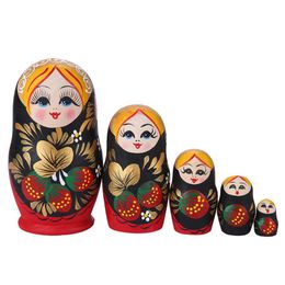 -5 strati Matryoshka bambola in legno Strawberry Girls Russian Nesting Bambole per bambini Gifts Decorazione per la casa295G