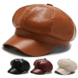 Berets Women Hat PU Leather Peaked Cap Head Warp Winter Outdoor Fashion Windproof Ladies Casual Thick Plush AccessoriesBerets
