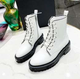 Excellent quality Womens Designer Boots Leather Martin Ankle Chaelsea Boot Fashion Non-slip Wave Coloured Rubber Outsole Elastic Webbing Luxury Comfort Exquisite