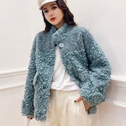 Womens Fur Faux youme Winter Women Real Coat Knitting100% Wool Turndown Collar Spessa Capispalla calda Brand Fashion Luxury Streetwear 220829