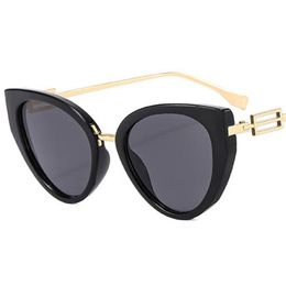 Fashion Sunglasses Women Sun Glasses Cat Eye Adumbral Anti-UV Spectacles Retro Eyeglasses Personality Temples Ornamental