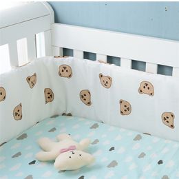 Bed Rails Bear Pattern Baby Crib Bumper For borns Soft Cotton Bed Bumper Detachable Zipper Baby Room Decoration Infant Cot Protector 220826