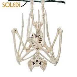 Party Decoration Halloween Horror Bats Skeleton Animal Model Lifelike Festival Decor Creepy Drop 220826