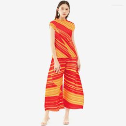 Women's T Shirts Miyake 2022 Spring Korean Version Printed Sleeveless Slim Wide-leg Pants Two-piece Women's Fashion Trend