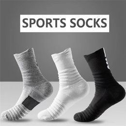 Mens Socks 3pairsLot Compression Stockings Breathable Basketball Sports Cycling Moisture Wicking High Elastic Tube 220826