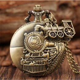 Pocket Watches Bronze Train Locomotive Engine Quartz Watch Retro Necklace Pendant Chain Gifts for Men Women with Accessory 220826