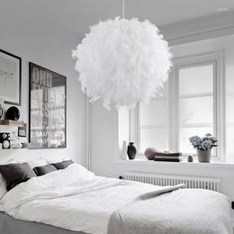 Pendant Lamps 30/40CM LED Ceiling Light 220V Feather Lamp Romantic Dreamlike Droplight Bedroom Living Room Lighting With Bulb