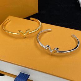 New luxury high quality Adjustable bangle Stainless Steel Gold Buckle Bracelet Fashion Jewelry men and women hip hop Bracelet party gift jewelrys accessories