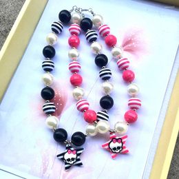Pendant Necklaces Weird Monster Skull Necklace Halloween Acrylic Bead Hip Hop Butterfly Jewellery Wholesale