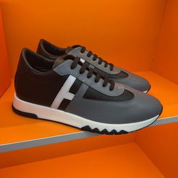 High quality luxury designer Men's leisure sports shoes fabrics using canvas and leather a variety of comfortable material size38-45 KMJKKyy000001