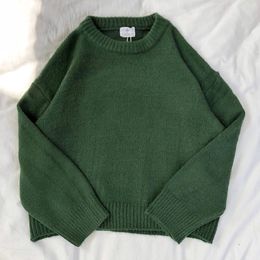 Camisolas femininas Mooirue verde escuro Sweater Sweater Sweater de manga comprida Pulloves de outono quente Jumper 220827