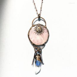Pendant Necklaces Large Ring Rose Quartz Sun Face Rock Points With Blue Kyanite Moon Jewelry