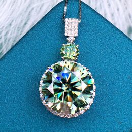 Pendants Silver 925 Original 15 Round Brilliant Cut Diamond Test Past Green Moissanite Pendant Necklace For Women Gemstone Jewellery