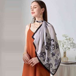 Sarongs 2022 new cashew flower silk scarf summer luxury women's 70 70cm small scarf decorative square scarf female factory direct sales T220827