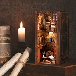 Architecture DIY House Wooden Doll Shelf house Miniature Kit Diy Book Nook 3D Diorama Puzzle Bookend Roombox Bookshelf 220829