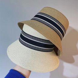 free hats Australia - Women Summer Beach Hat Designers Fashion Wide Brim Straw Fedora Hat Womens Bucket Hats Casual Weave Stripe Caps261p