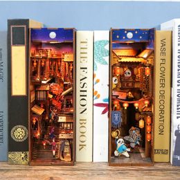 Architecture DIY House DIY Book Nook Shelf Insert Kits Model With Light Handmade Chinese City Building Miniature Furniture Bookend Roombox Toys Gifts 220829