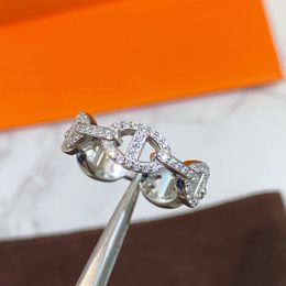Luxurys desingers ring Simple Design Sense Sterling Silver Rings Ladies Classic Ring Simple Birthday Gift Female Male pretty