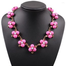 Pendant Necklaces 2022 Arrival Fashion Resin Beads Collar & Pendants Bead Flower Chain Choker Statement Necklace For Women