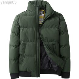 Giacche da uomo 2021 Nuovi uomini invernali Parka Spessore caldo Colletto alla coreana Casual Buffer Foderato in cotone Taglie forti 8XL L220830