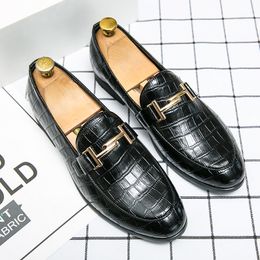 Loafers Men Shoes British Stone Pattern PU Metal Decoration Fashion Business Casual Wedding Party Daily All-match AD047